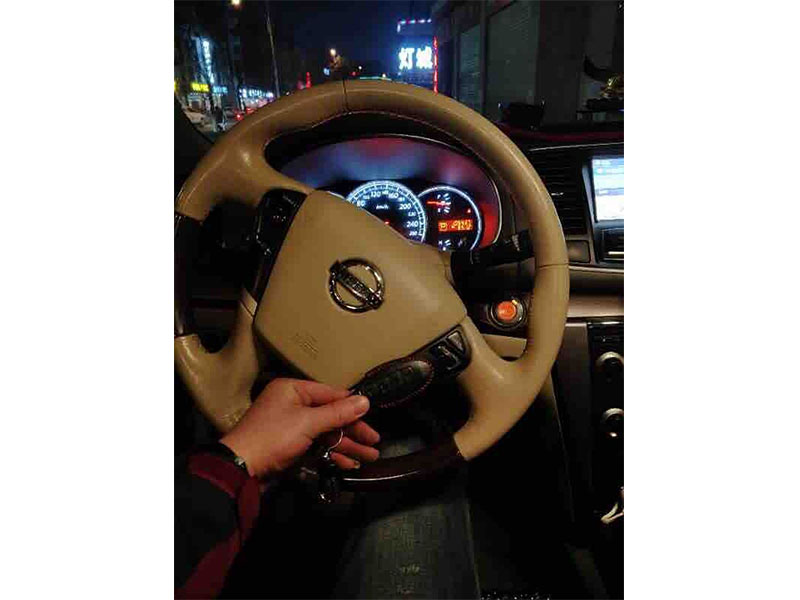 配汽車鑰匙