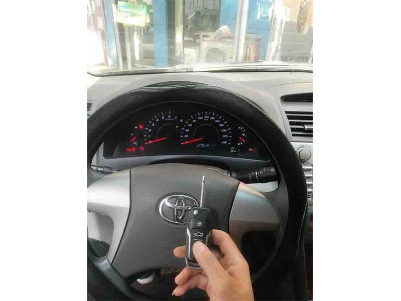 配汽車鑰匙